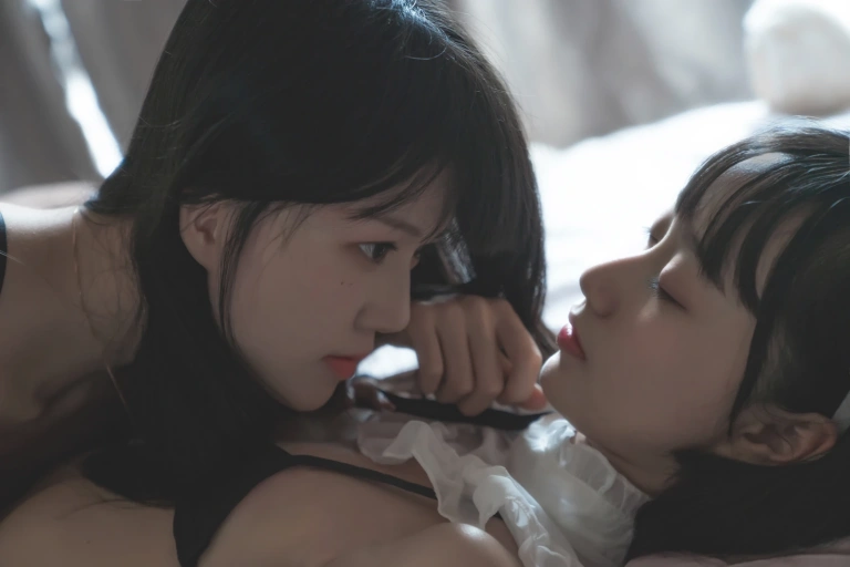 《暮（黑裙×妹抖）》｜木棉棉&桜桃喵 · 48张写真