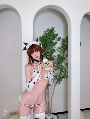 《私人奶源饲养手册》｜麻薯好吃 · 86张写真