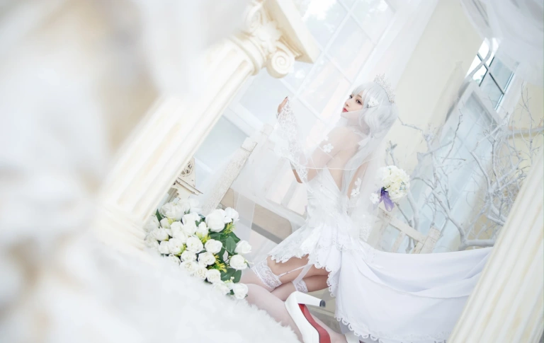 《碧蓝光辉》｜叉子宝宝 · 11张写真