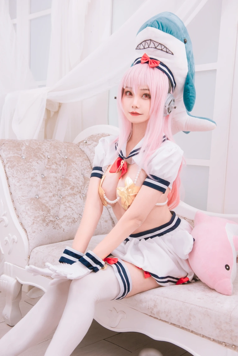 《索尼子双鱼座》｜蜜汁猫裘 · 12张写真
