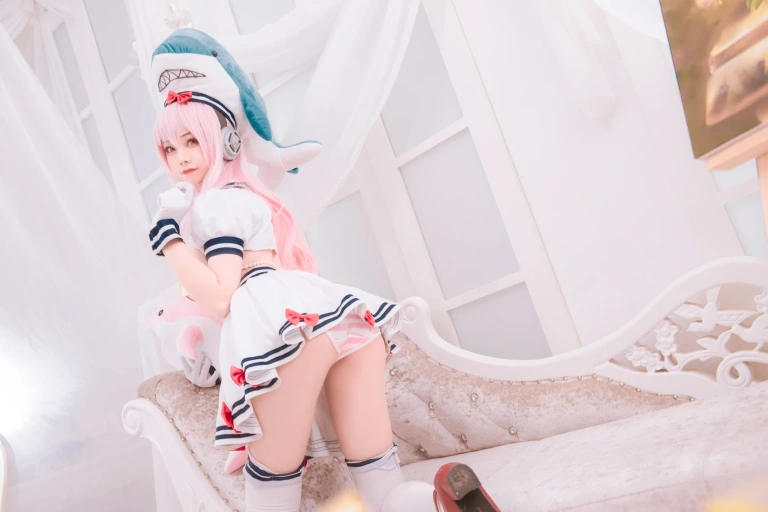 《索尼子双鱼座》｜蜜汁猫裘 · 12张写真