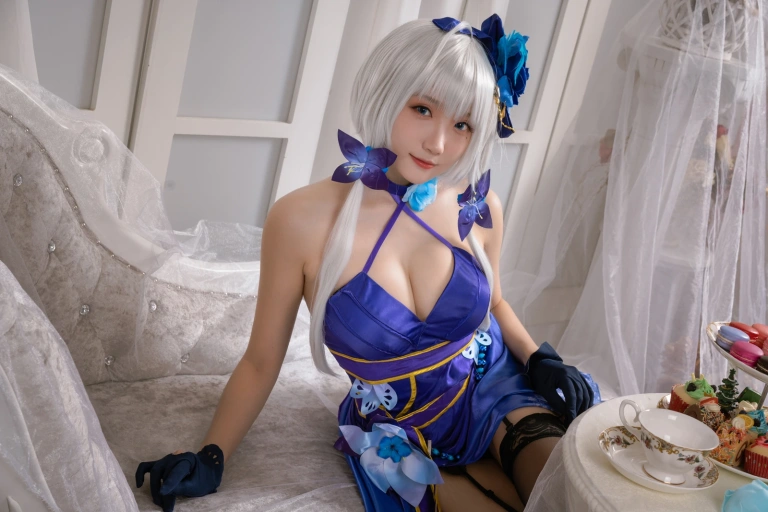 《光辉 茶会》｜瓜希酱 · 18张写真
