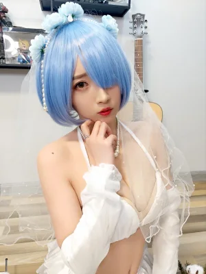 《蕾姆婚纱》｜小女巫露娜 · 29张写真