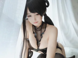 《魅魔》｜小仓千代 · 32张写真
