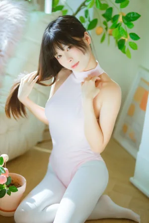 《白丝桃子》｜三無人型 · 60张写真