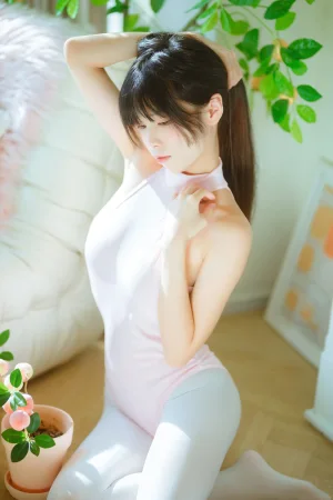 《白丝桃子》｜三無人型 · 60张写真