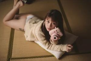 《私房》｜凛子酱 · 66张写真