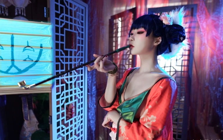 《白蛇起源 宝青坊主》｜阿包也是兔娘 · 9张写真