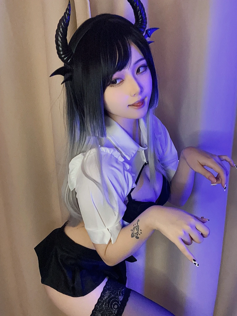 《[Patreon] 2024年03月套图会员合集》｜屿鱼 · 89张写真