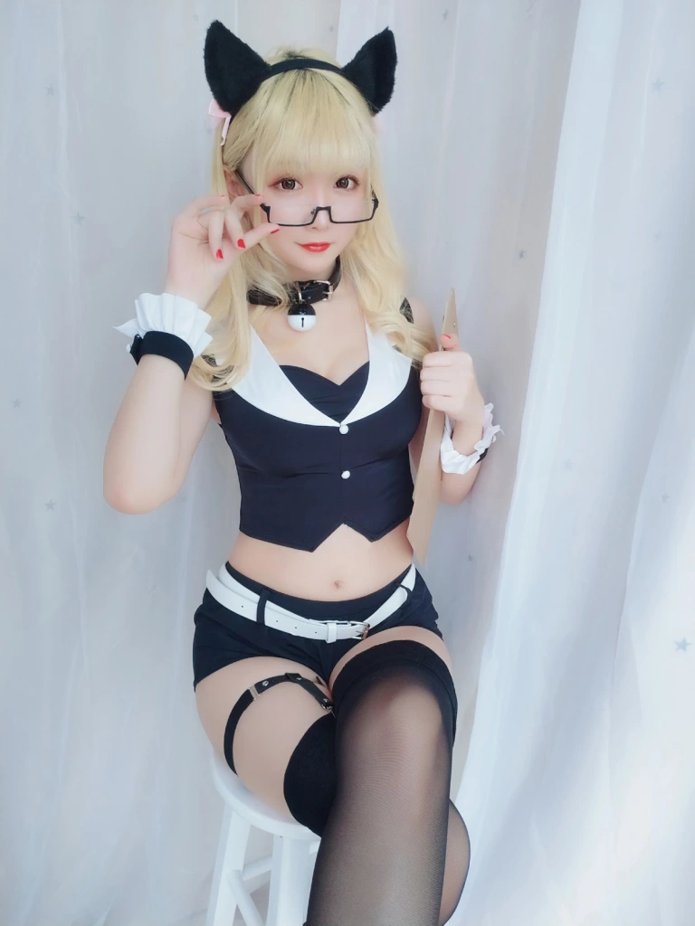 《VOL.5 恶女秘书包》｜星之迟迟 · 59张写真
