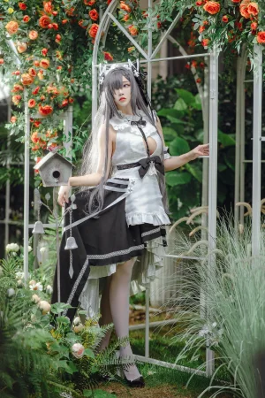 《奥古斯特 女仆装》｜宮本桜 · 20张写真