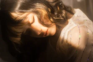 《夏夜晚风》｜清青琴玖 · 21张写真