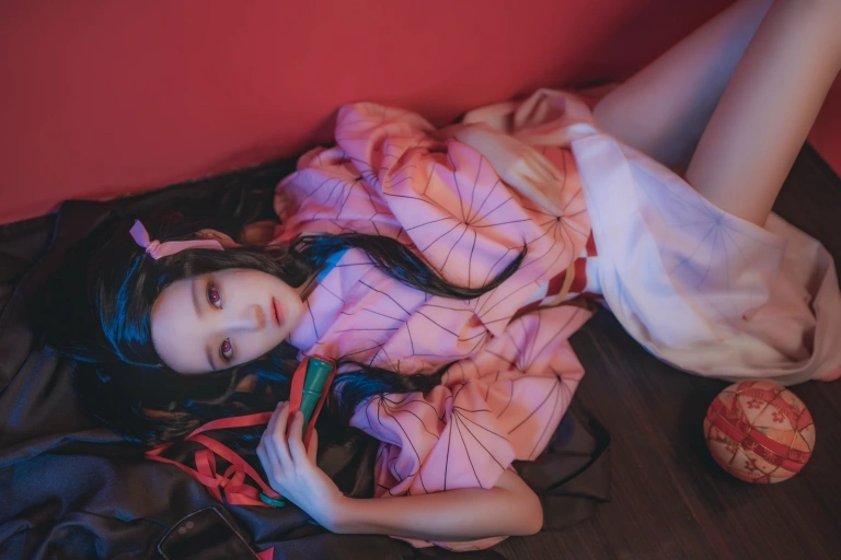 《鬼灭之刃 灶门祢豆子》｜桜桃喵 · 21张写真