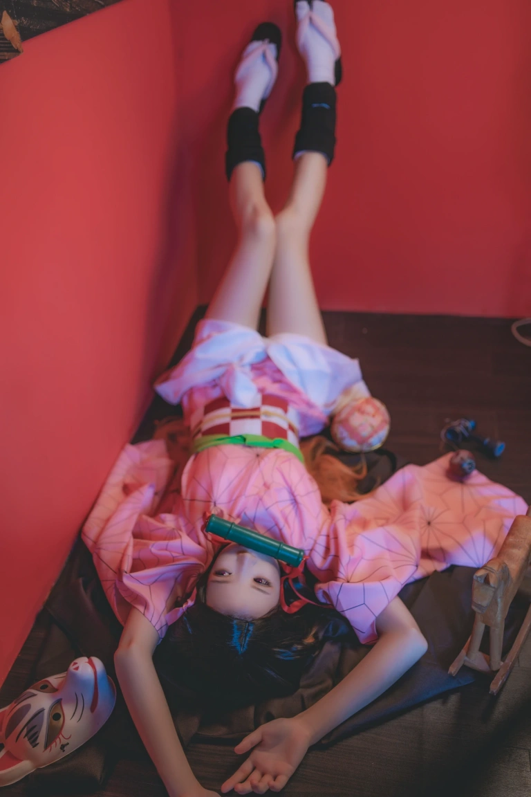《鬼灭之刃 灶门祢豆子》｜桜桃喵 · 21张写真
