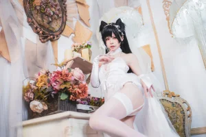 《爱宕白花誓言》｜可可老师 · 25张写真