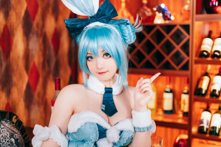 《可爱的兔女郎》｜许枳 · 26张写真