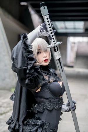 《黑白2B》｜白烨 · 131张写真
