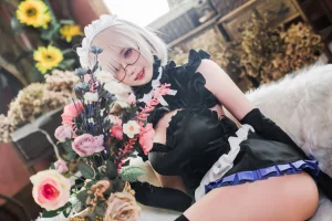 《玛修女仆》｜西园寺南歌 · 35张写真