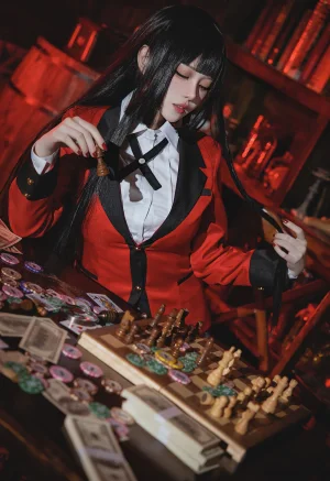 《蛇喰梦子》｜凛子酱 · 9张写真