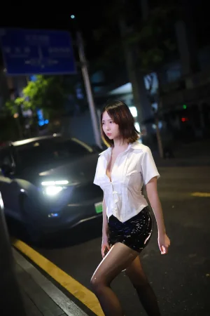 《原创 被人跟踪》｜上杉绘黎落 · 101张写真
