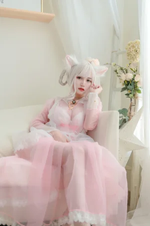 《透明女仆粉色》｜小仓千代 · 24张写真