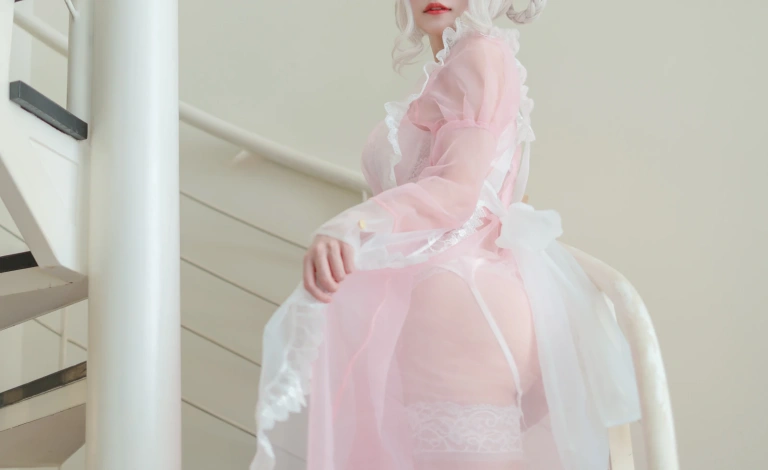 《透明女仆粉色》｜小仓千代 · 24张写真