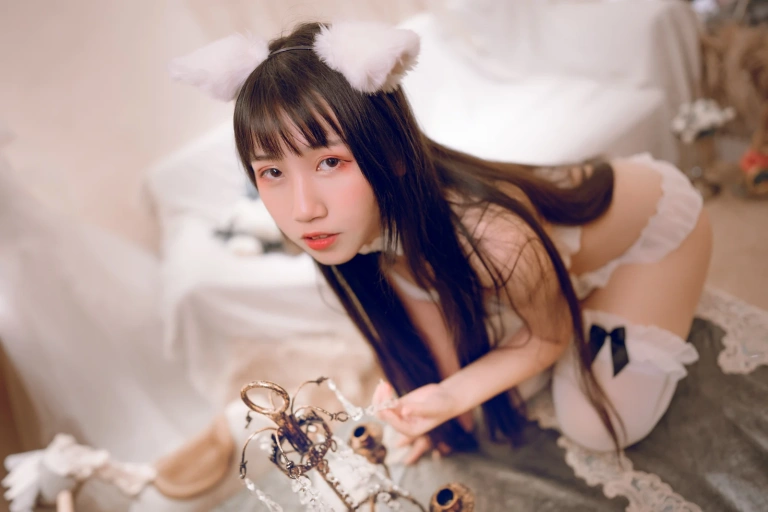 《狐狸》｜不呆猫 · 26张写真