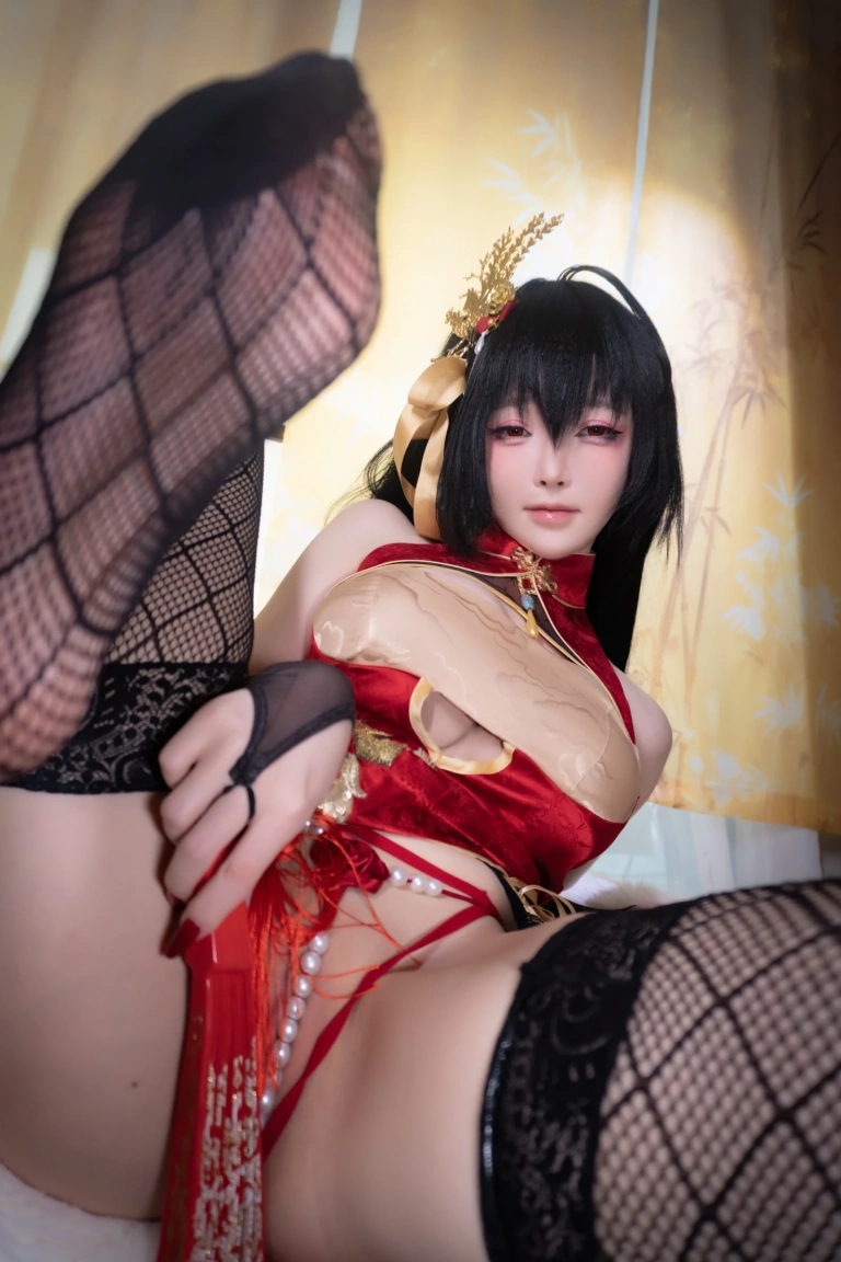 《大凤旗袍》｜一小央泽 · 103张写真、2 个视频