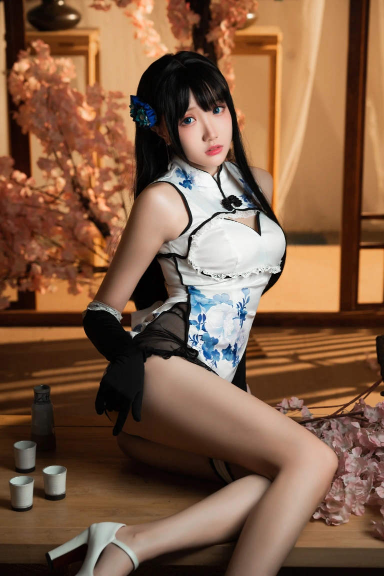 《瓶儿》｜瓜希酱 · 12张写真