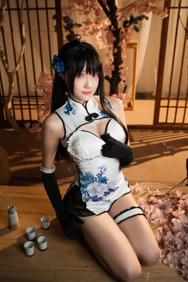 《瓶儿》｜瓜希酱 · 12张写真