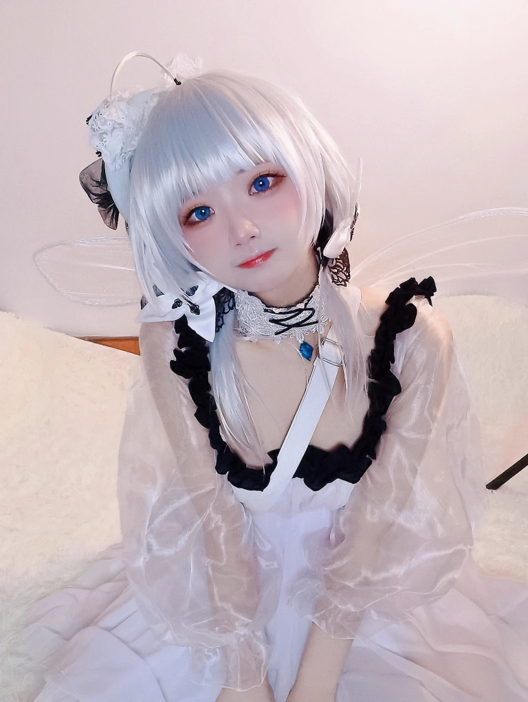 《碧蓝航线 小光辉》｜伊喵君 · 19张写真