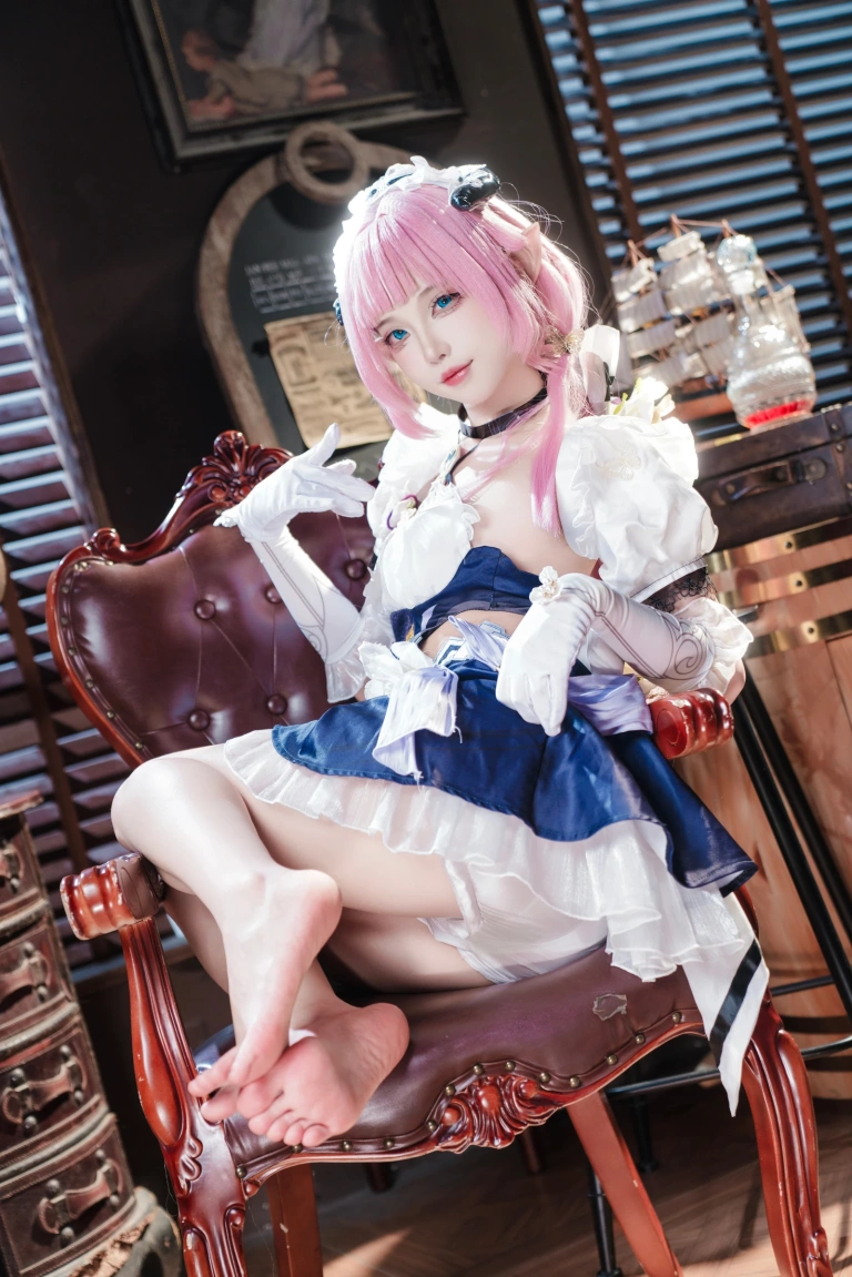 《崩坏三 爱莉希雅 女仆》｜狐玖玖 · 23张写真