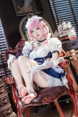 《崩坏三 爱莉希雅 女仆》｜狐玖玖 · 23张写真
