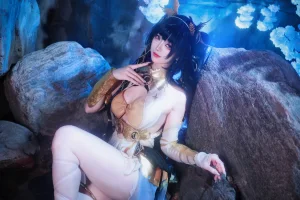 《鸣潮 尤诺》｜前野太太 · 31张写真