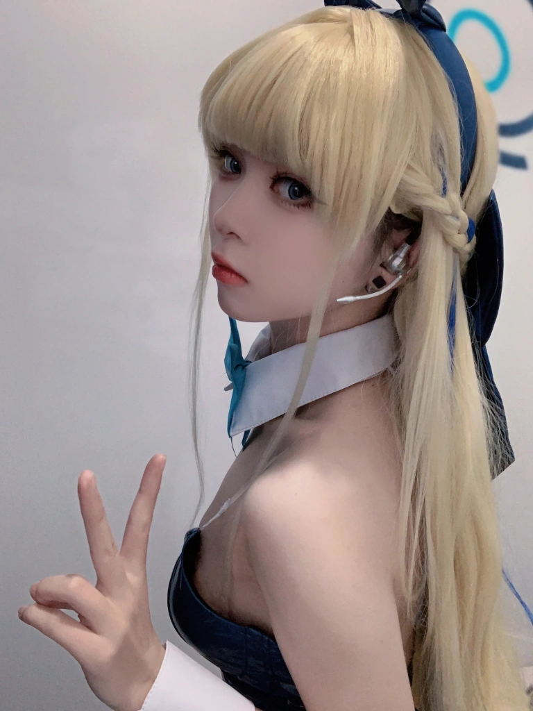 《蔚蓝档案 飞鸟马时兔女郎》｜矢量鱼 · 34张写真