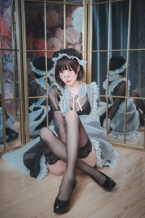 《透明女仆》｜西园寺南歌 · 50张写真、2 个视频