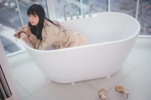 《风衣》｜汪知子 · 52张写真