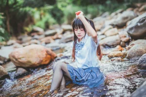 《河边死库水》｜桜桃喵 · 75张写真