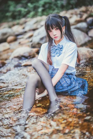 《河边死库水》｜桜桃喵 · 75张写真
