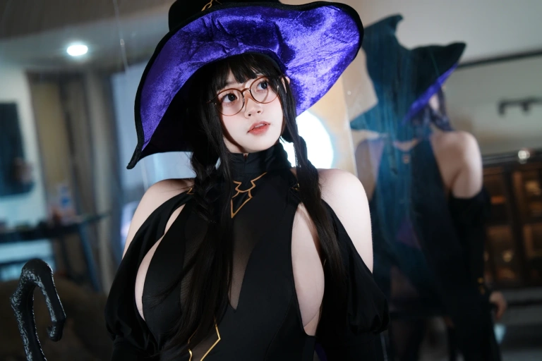 《毛毛帽 NO.009 – 魔女之夜》｜一只毛毛帽 · 105张写真、2 个视频