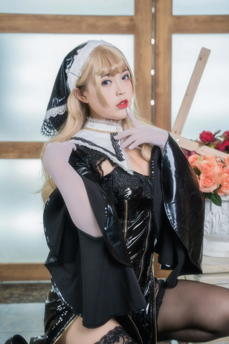 《修女》｜白烨 · 108张写真