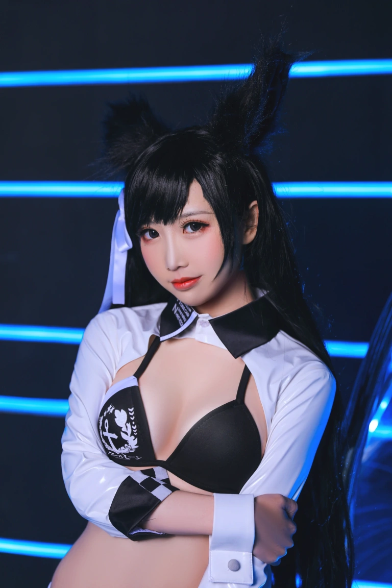 《爱宕赛车娘》｜面饼仙儿 · 17张写真