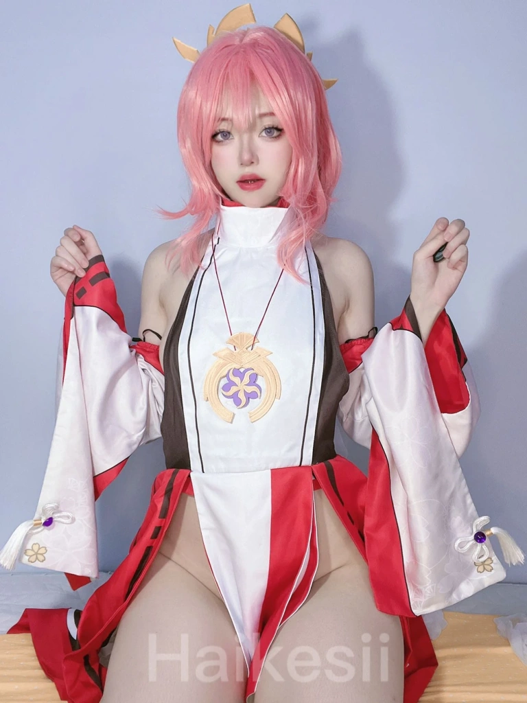 《八重神子》｜海克斯科技 · 22张写真、1 个视频