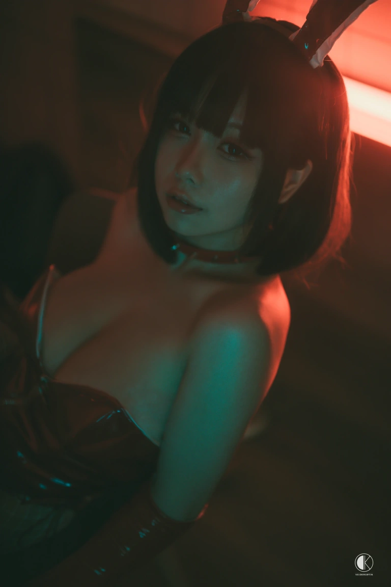 《红色兔女郎》｜末夜 · 34张写真