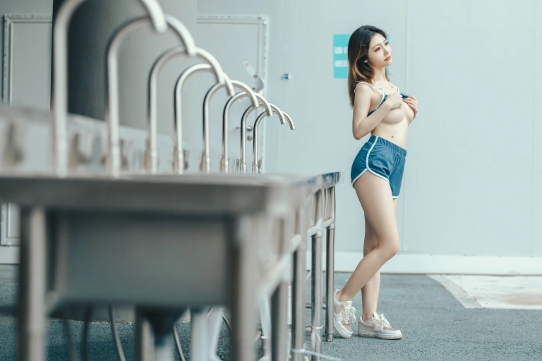 《晨跑》｜桃良阿宅 · 44张写真