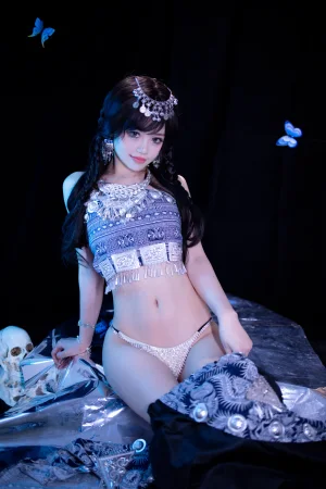 《苗疆蓝蝶》｜星黛鹿鹿 · 52张写真