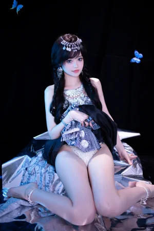 《苗疆蓝蝶》｜星黛鹿鹿 · 52张写真