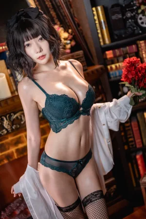 《衬衫套装》｜香草喵露露 · 54张写真