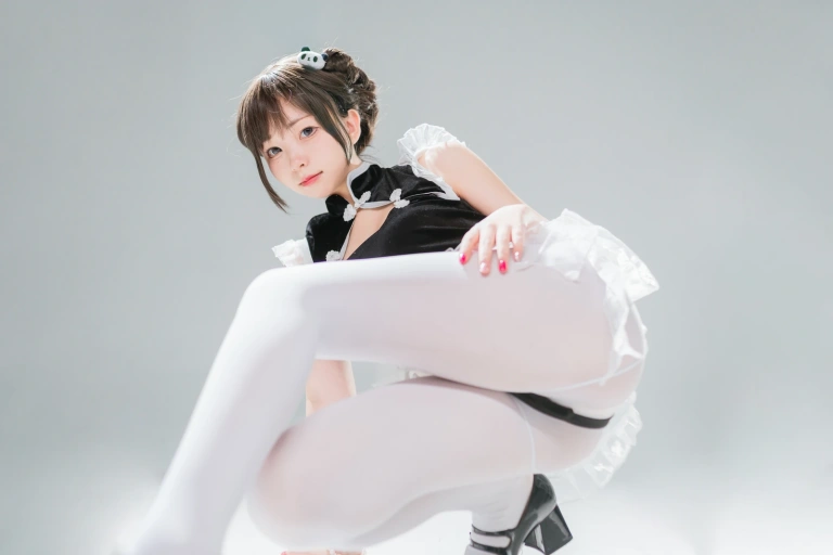 《高叉小熊猫女仆》｜花铃 · 85张写真