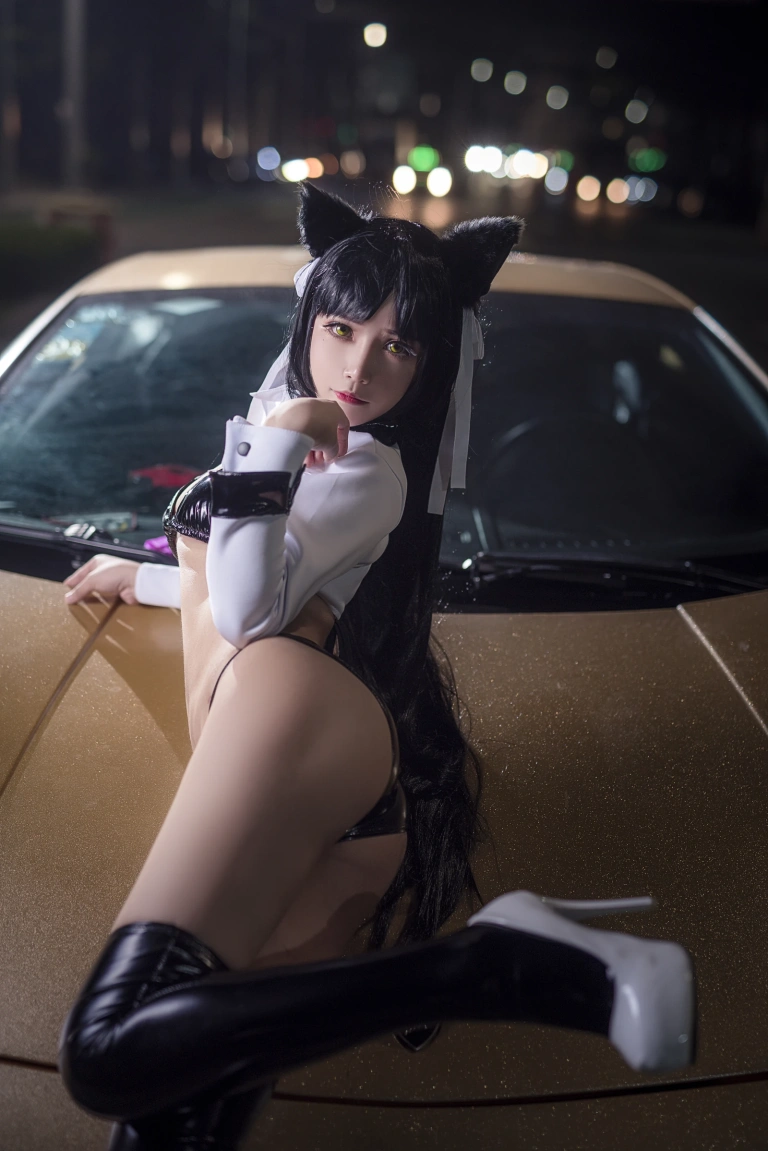 《车女郎》｜抱走莫子 · 22张写真